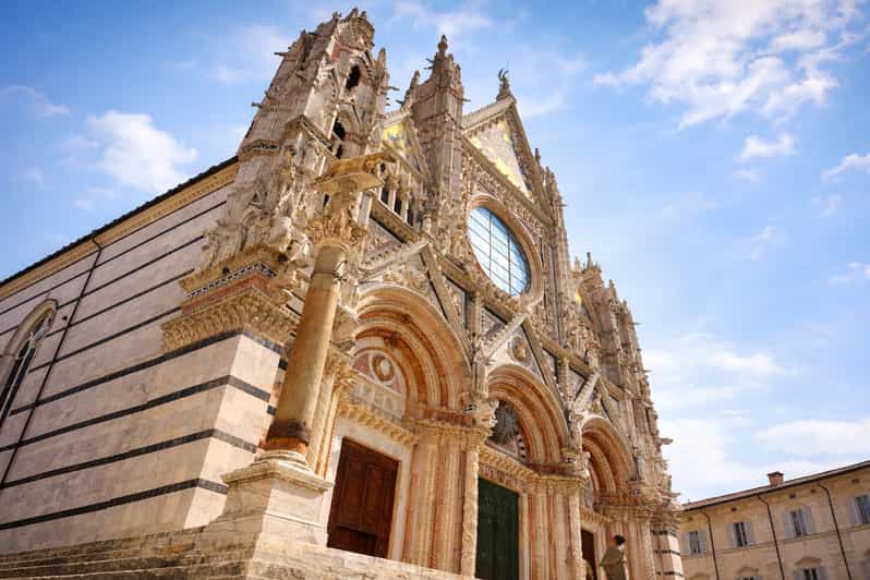 Discover Siena: Guided Walking Tour and Cathedral Visit