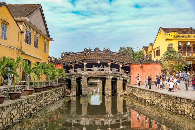 Amazing Hoi An City tour with Street food tasting Private tour from Hoi An