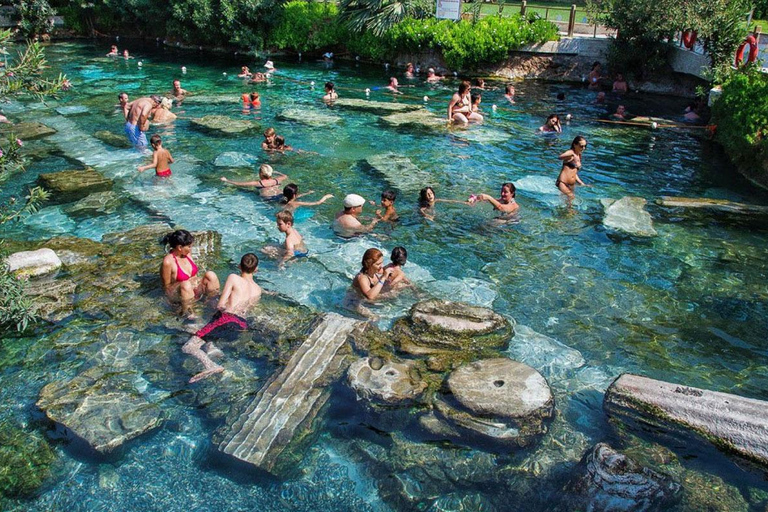 Antalya, Belek, Side, Kemer: Pamukkale dagsutflykt med lunchFrån Kemer : Pamukkale dagsutflykt med lunch