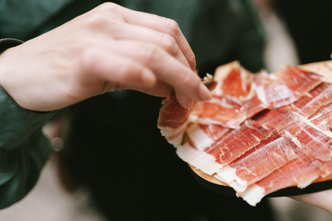 San Sebastian: Ultimate Pintxos & Wine Private Tour