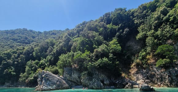 Sarande : Small Group , 6 Beaches , Swim , Snorkle , Relax