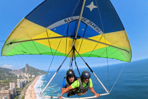 Hang gliding flight in Rio de Janeiro