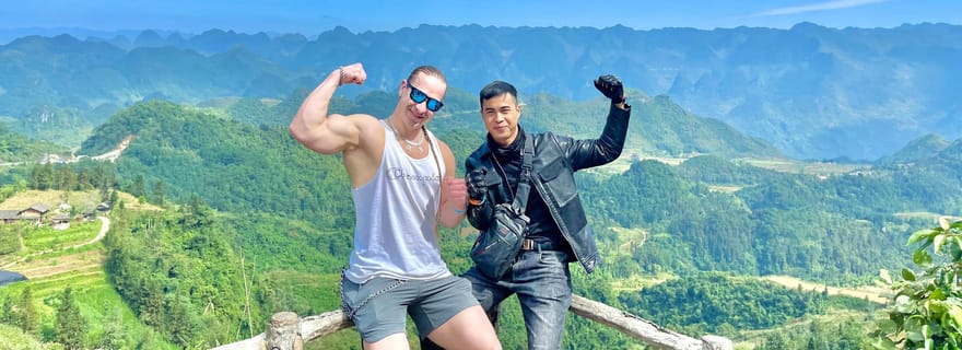 Depuis Ha Long : circuit de 3 jours à Ha Giang avec chauffeur (8 personnes max)