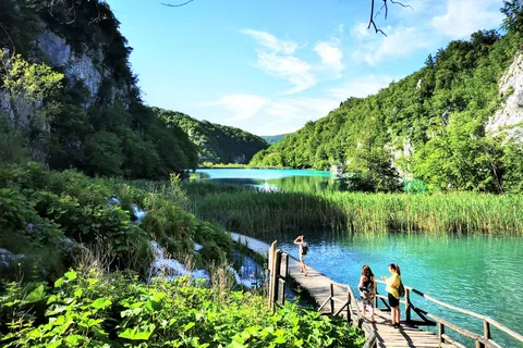 Vanuit Zagreb: Privétour naar de Plitvicemeren en het dorp Rastoke