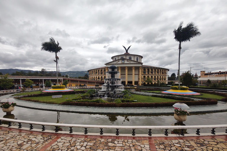 BOGOTA: Wycieczka do parku Jaime Duque, zoo i muzeum lotnictwa i kosmonautyki