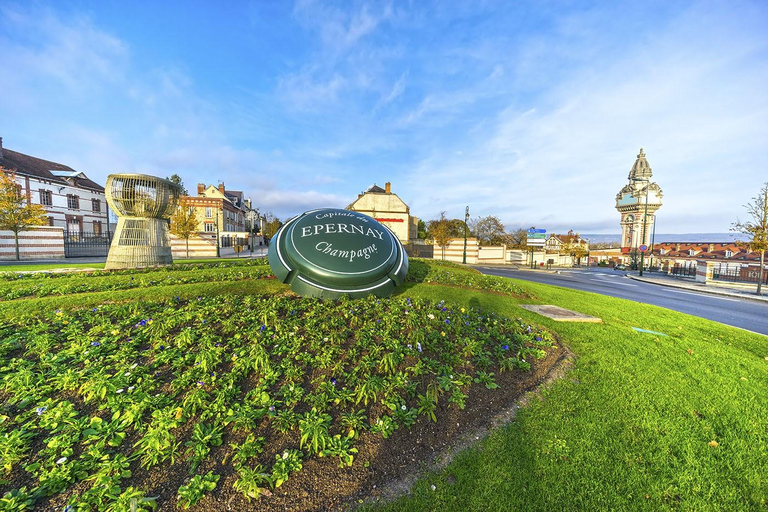 Tour de Burbujas y Mercados Navideños en Champaña: Reims, Epernay