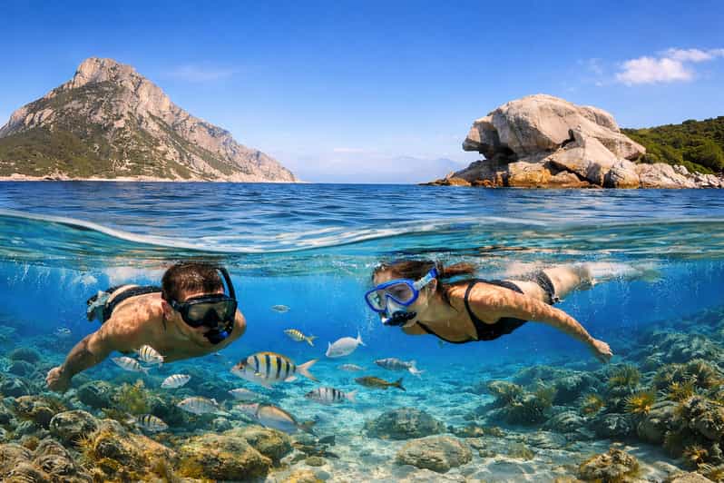 San Teodoro: Snorkeling Tour of Tavolara and Piscine Naturali di Molara