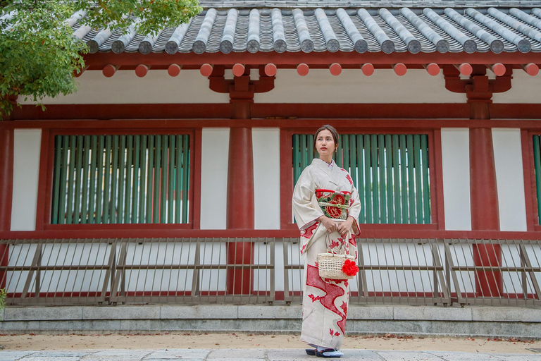 Osaka: Kimono uthyrningsplan för vuxnaKimono hyra 90 minuter plan (för vuxna)