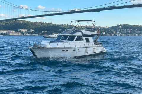 Private Bosphorus Tour On Luxury Yatch Private Bosphorus Tour On Yatch