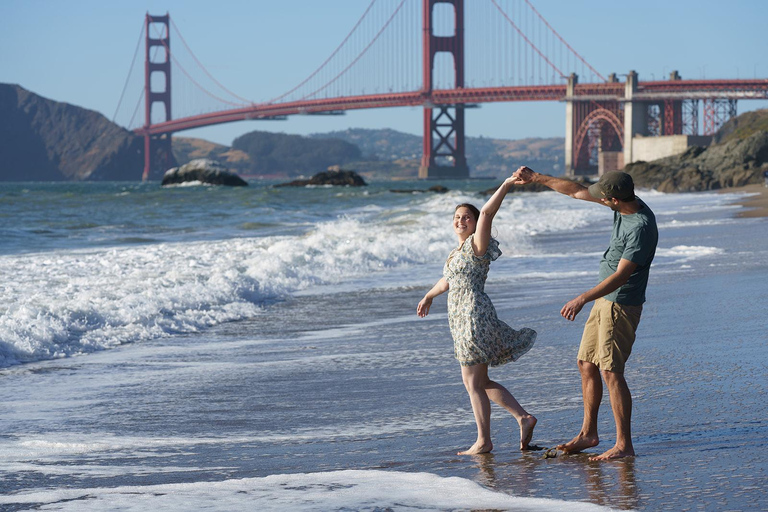 Private Vacation Photography Session with Local Photographer Hire a Professional Photographer for a Surprise Engagement