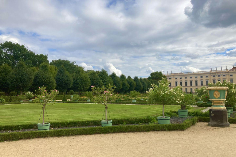 Berlin: Charlottenburg Palace Ticket & Highlights Audio Tour Berlin: Charlottenburg Palace Ticket & Audio Tour (DE)