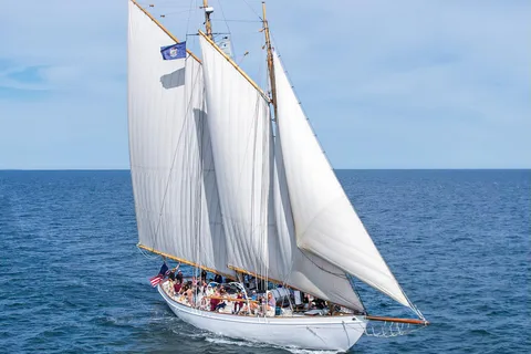 Portland, Maine: Coastal Windjammer Sailing Cruise