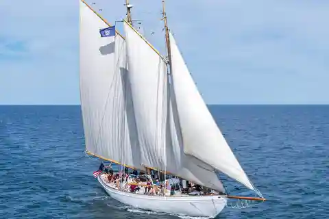 Portland, Maine: Coastal Windjammer Sailing Cruise