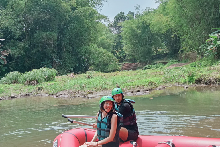 Yogyakarta: Borobudur Sunrise & Adventure Elo River Rafting Sunrise from Setumbu hills & Adventure Elo River Rafting