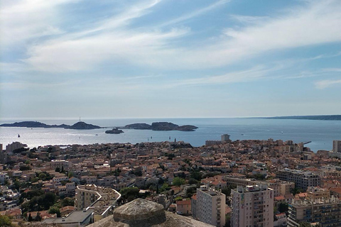 Aix: Safari in Marseille, Cassis & Boottocht naar CalanquesKleine groep