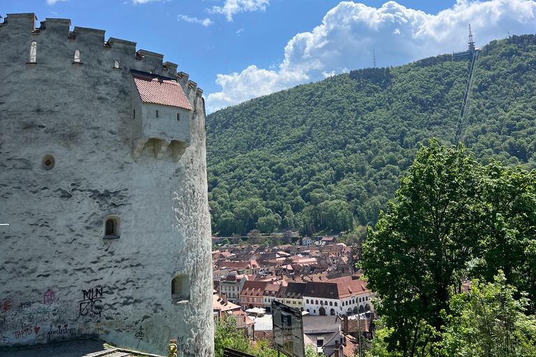 Brașov: Guided Walking Tour with Local Stories