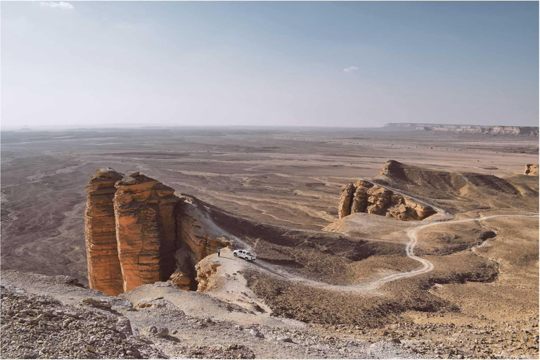 Visite de Riyad et de la grotte des chauves-souris en bus