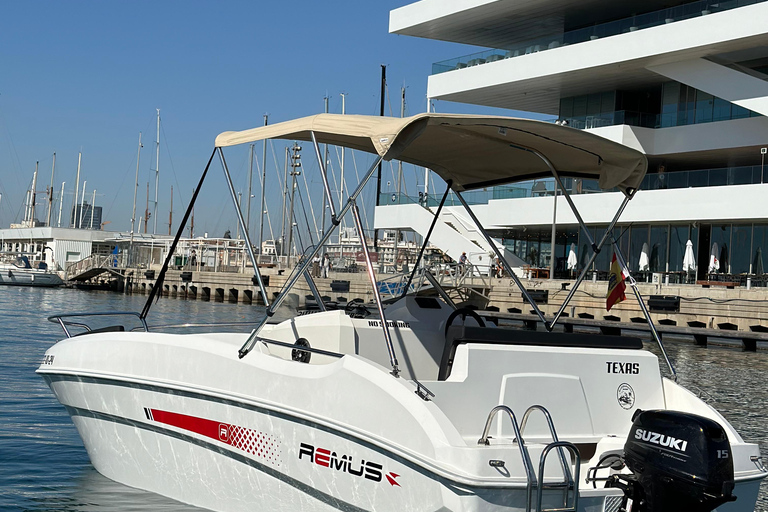 VALENCIA BOAT WITHOUT A LICENSE HAWAI