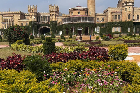 班加罗尔宫私人观光：历史与遗产导览班加罗尔宫私人观光：历史和遗产导览