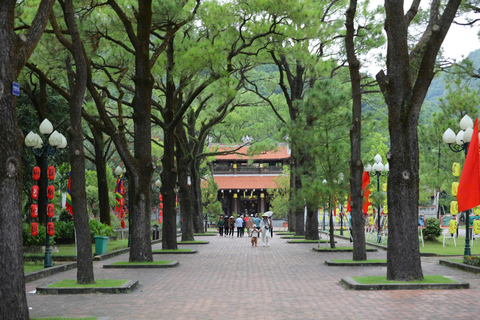 Hanoi: Kiep Bac Temple or Hoa Lu, Trang An UNESCO & Mua Cave Hanoi: Ninh Binh, Hoa Lu, Trang An, Mua Cave, Buffet & Cycle