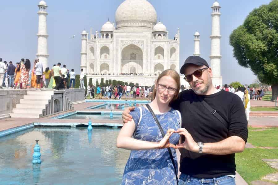 Von Delhi: Taj Mahal bei Sonnenaufgang und Agra – geführte Tour mit dem Auto. Foto: GetYourGuide