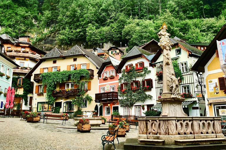 From Salzburg: Private Day Trip to Hallstatt with St. Gilgen