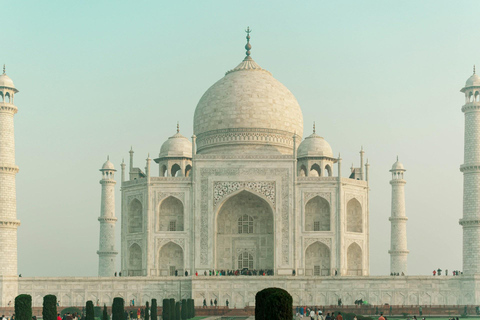 De Délhi: Excursão de um dia ao Taj Mahal e ao Forte de Agra de carroViagem particular