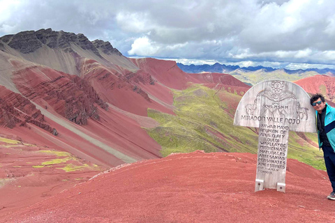 Full-Day Mountain of Colors Tour with a short 45-minute hike Full Day Mountain of Colors Tour - Short 45-Minute Hike