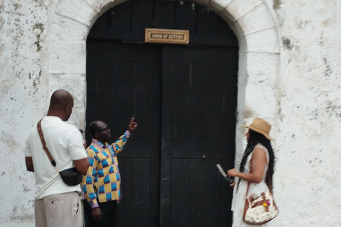 أكرا: جولة إرشادية لمدة 7 أيام للتعرف على التاريخ والتراث في غانا