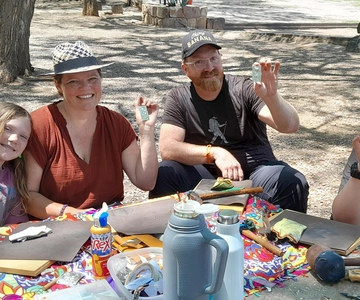 City of Salta: Alpaca and leather handicraft workshop in the open air!