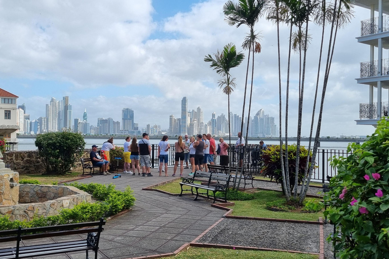 Panama City : Visite du canal, de la chaussée Amador et de la vieille ville