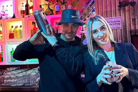 Hanover: Cocktail class for groups with 3 drinks