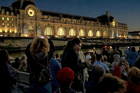 Paris: Evening Lights Cruise with Legendary Bateaux-Mouches