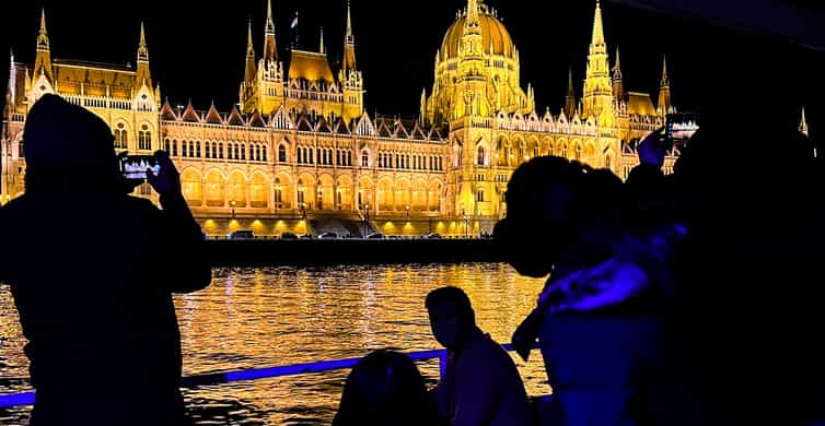Budapest: City Highlights Sightseeing Cruise photo 9
