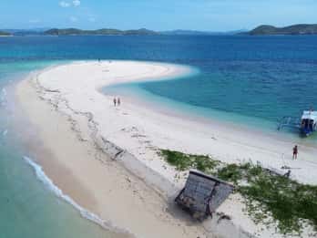 Z Coron: Odkryj plażę Busuanga