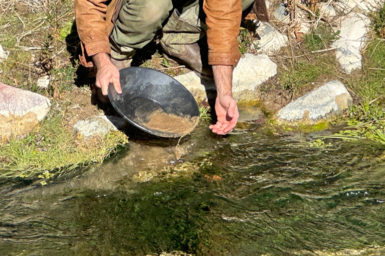 Kern County: Gold Panning Experience