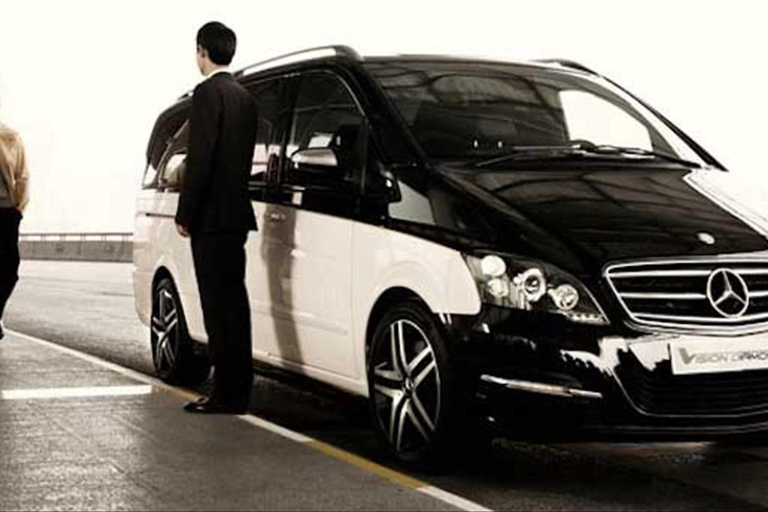Private Car Service in Paris with Driver Private Car Service in Paris with Driver/4h