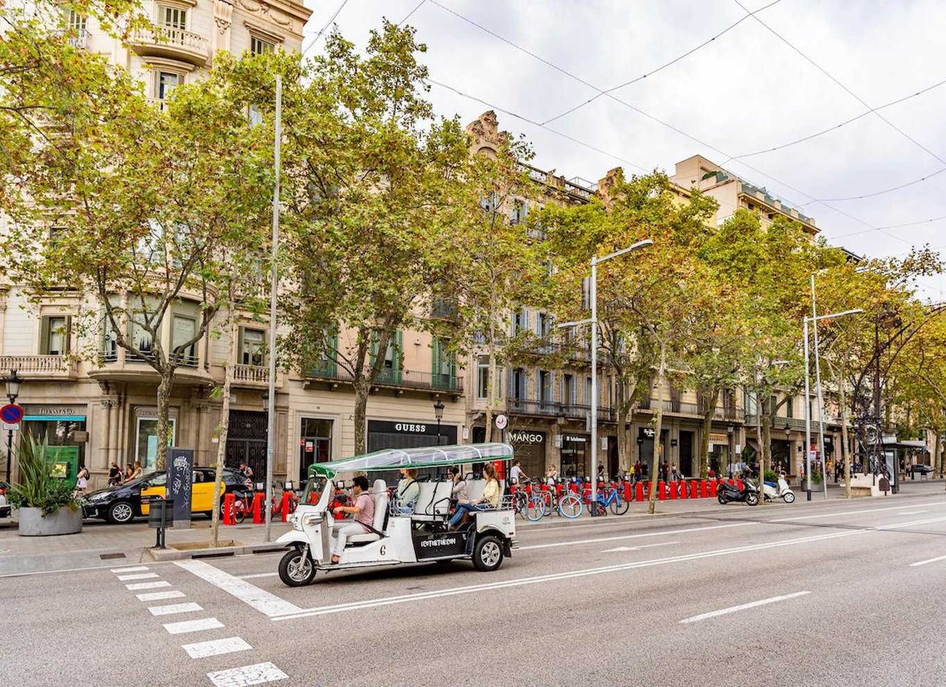Barcelona: Privat tur med Eco Tuk Tuk