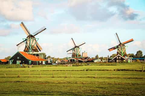 From Amsterdam: Zaanse Schans, Edam, & Marken Full-Day Trip
