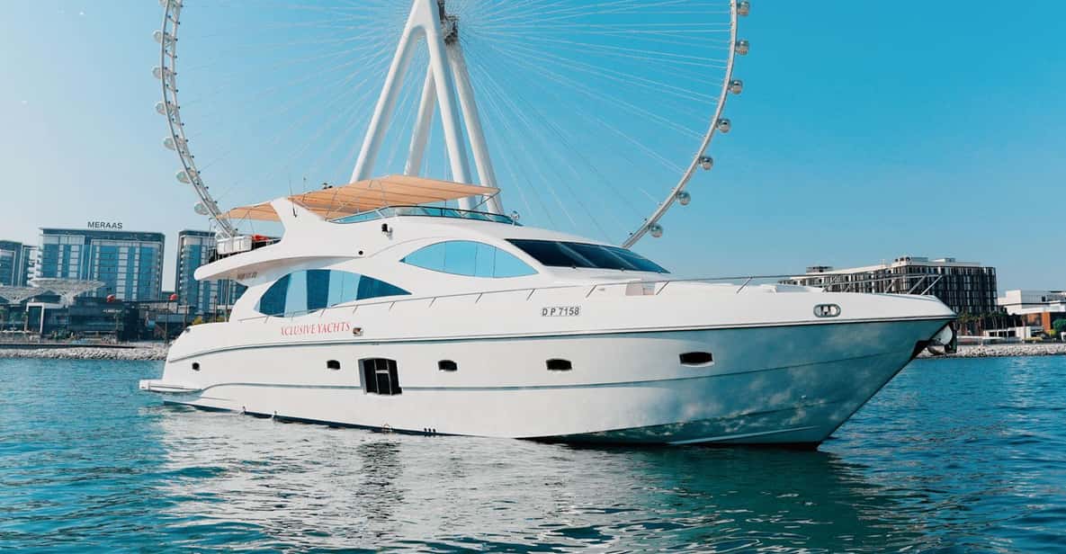 Instagrammable Yacht Tour with Drinks & Ain/JBR Views — a boat tour from Dubai, UAE