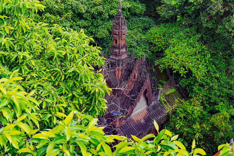 库伦山：摩托车探险之旅，前往失落的城市寺庙古伦山：摩托车探险之旅，探访失落的城市寺庙