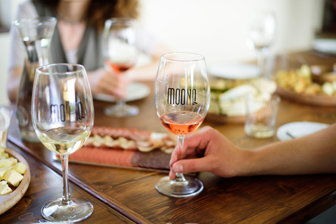 Rare Grape & Wine Tasting Experience at MOONQ