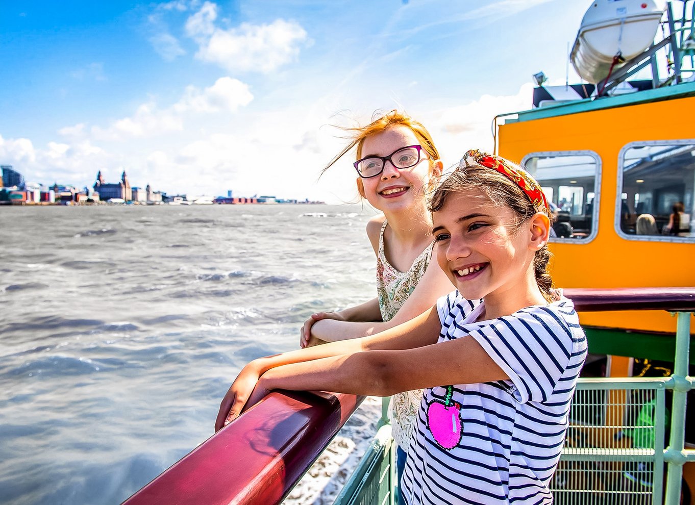 Liverpool: Sightseeing River Cruise på Mersey River