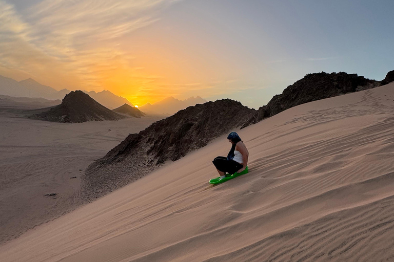 Hurghada: Mount Shaib El Banat Tour with Sandboarding Sand boarding and hiking & camel ride