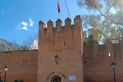 Vanuit Fez: Dagtrip Chefchaouen met chauffeur met groep van 8