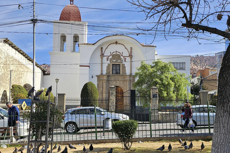 La Paz: Stadstur Classic + Telefericos + Moon Valley halvdag