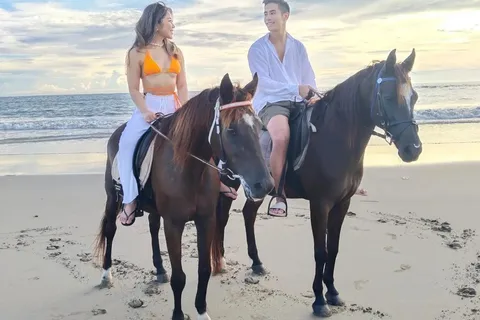 Randonnée à cheval sur la plage de Seminyak
