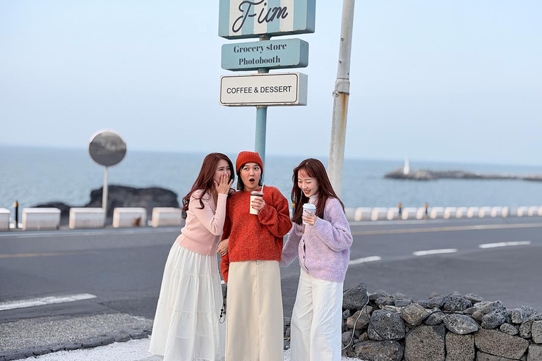 Jeju: UNESCO WestSouth & East Highlights 2 Days Combo Tour