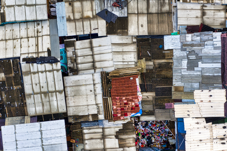 Manila: Inside the Slums A Guided Half-Day Community Tour