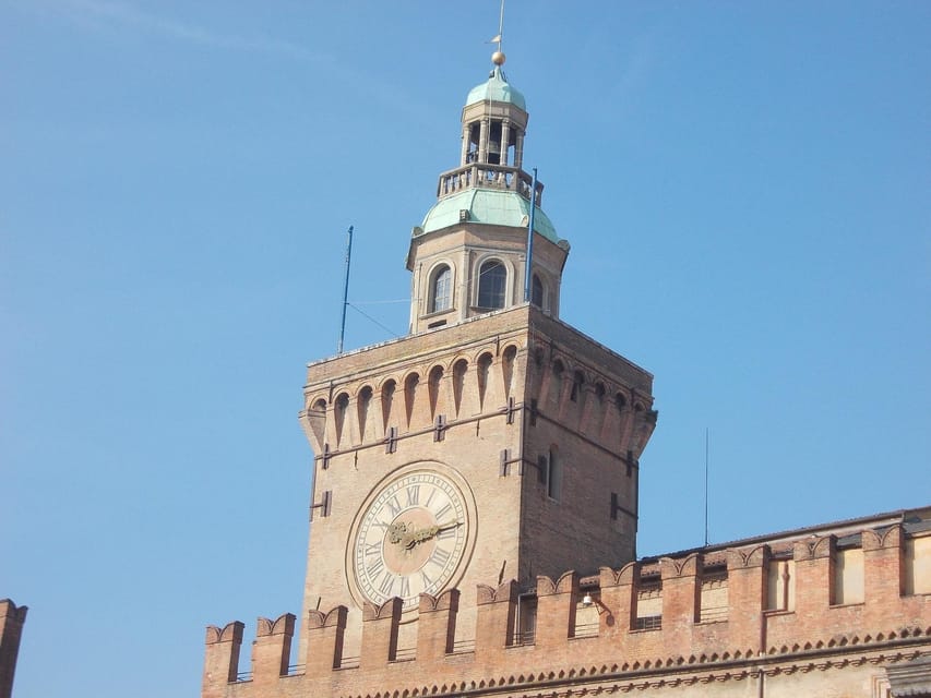 Bologna - Altstadt Private historische Wanderung - Hizvo
